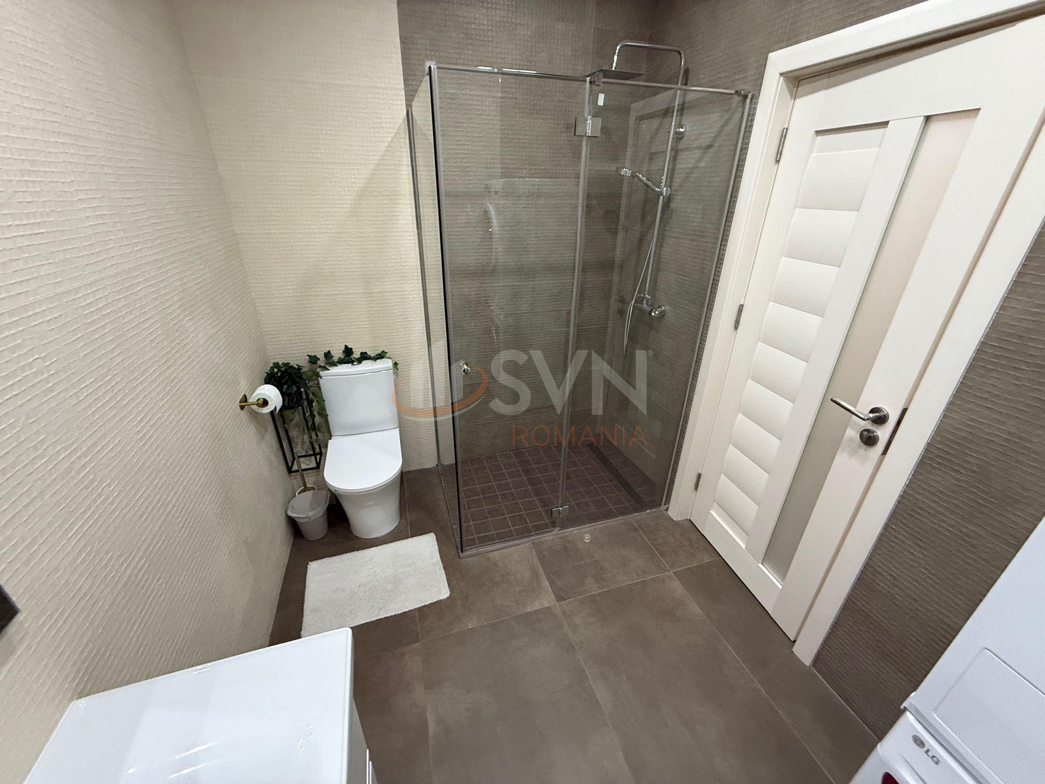 Casa, 5 camere Bucuresti/Prelungirea Ghencea (s6)