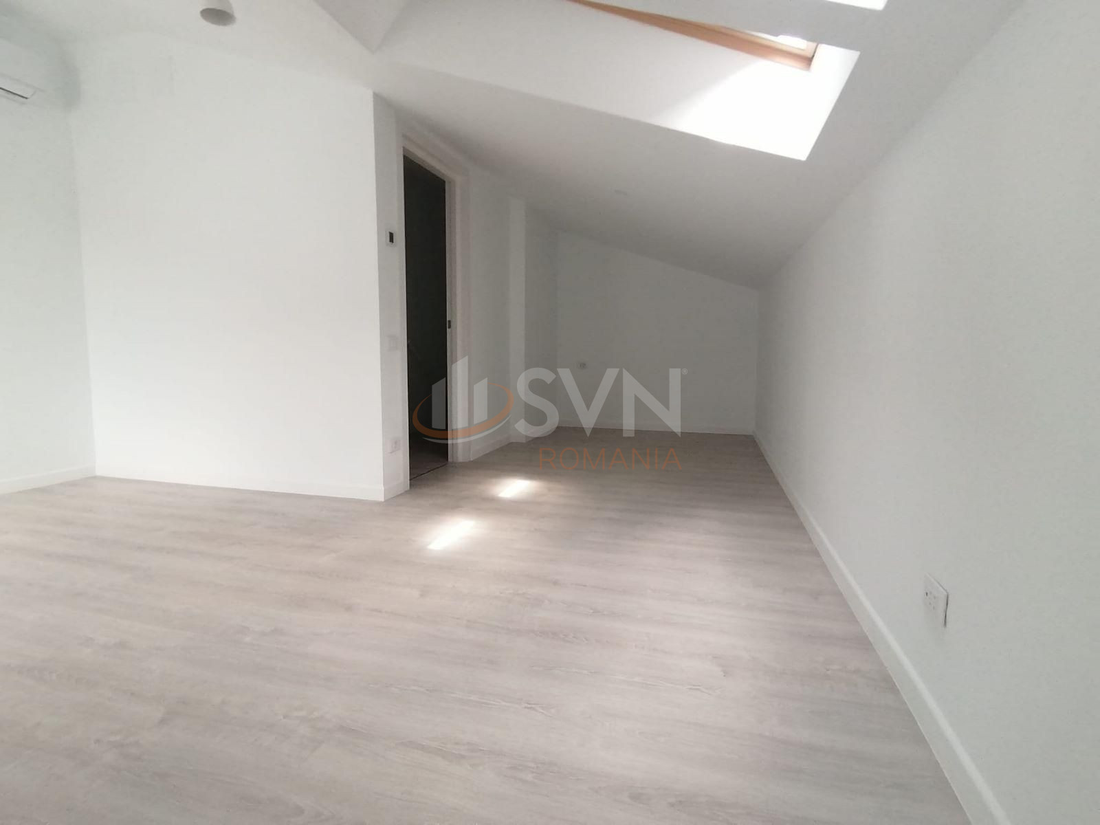 Casa, 5 camere Bucuresti/Pipera