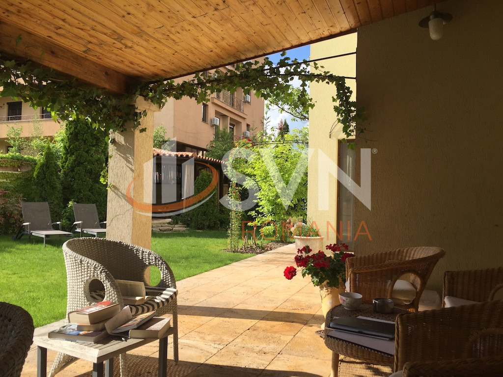 Casa, 5 camere Bucuresti/Pipera