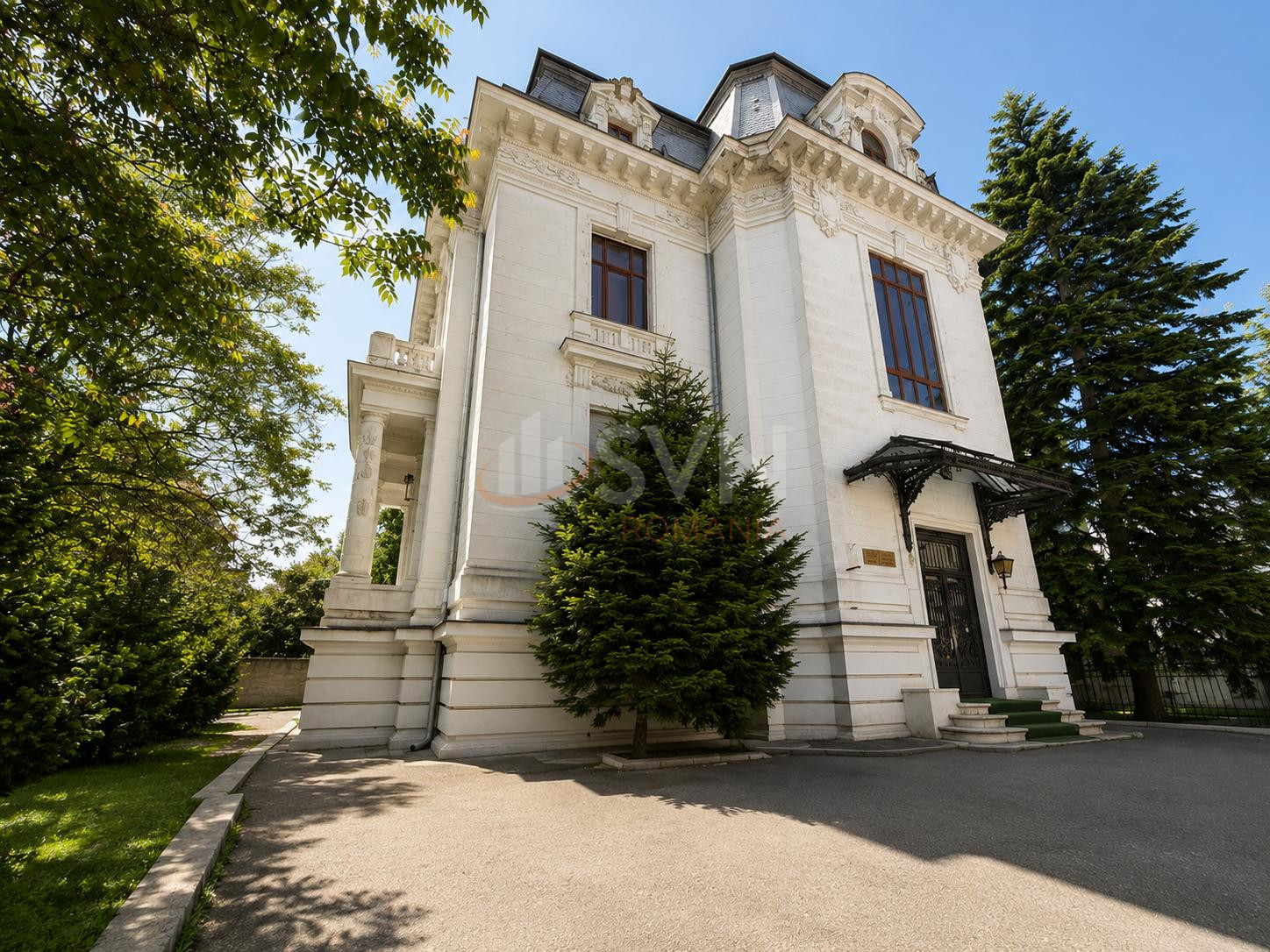 Casa, 50 camere Bucuresti/P-ta Romana
