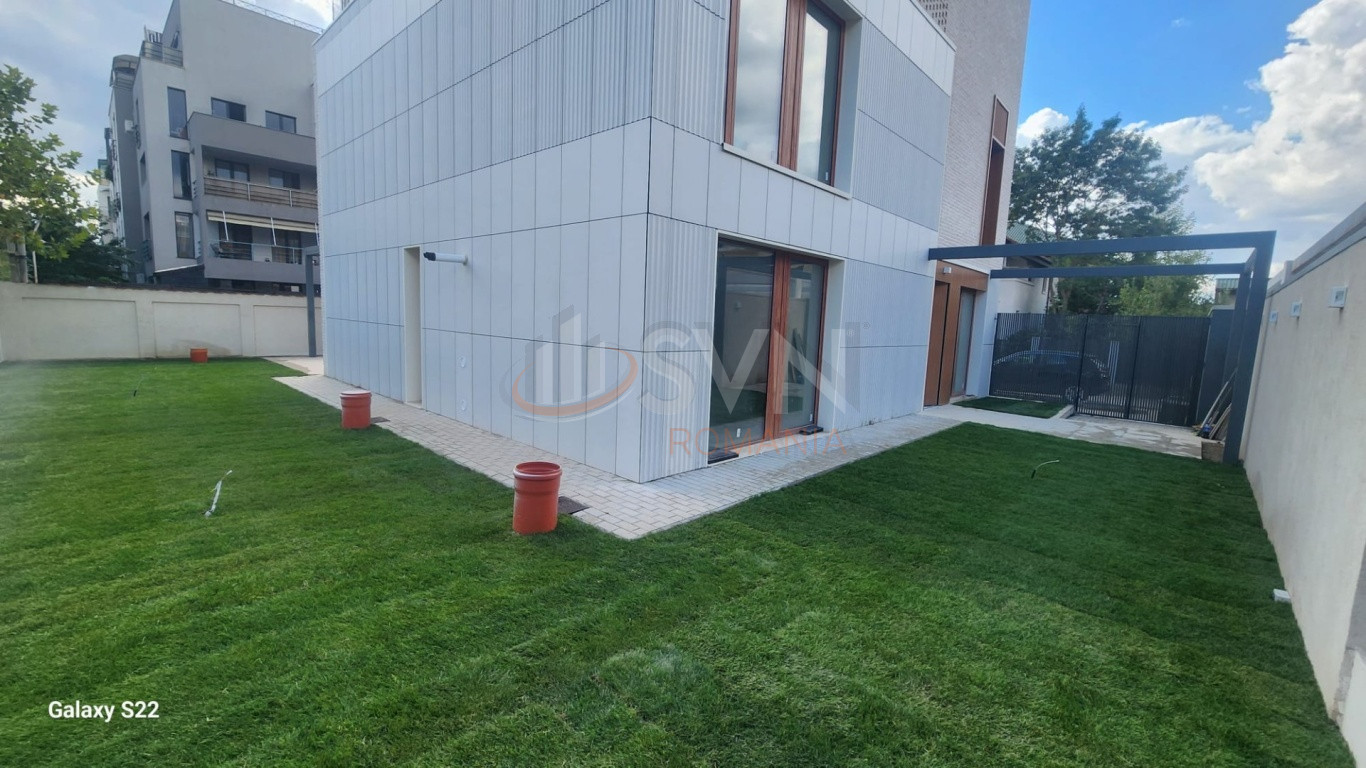 Casa, 6 camere Bucuresti/Iancu Nicolae