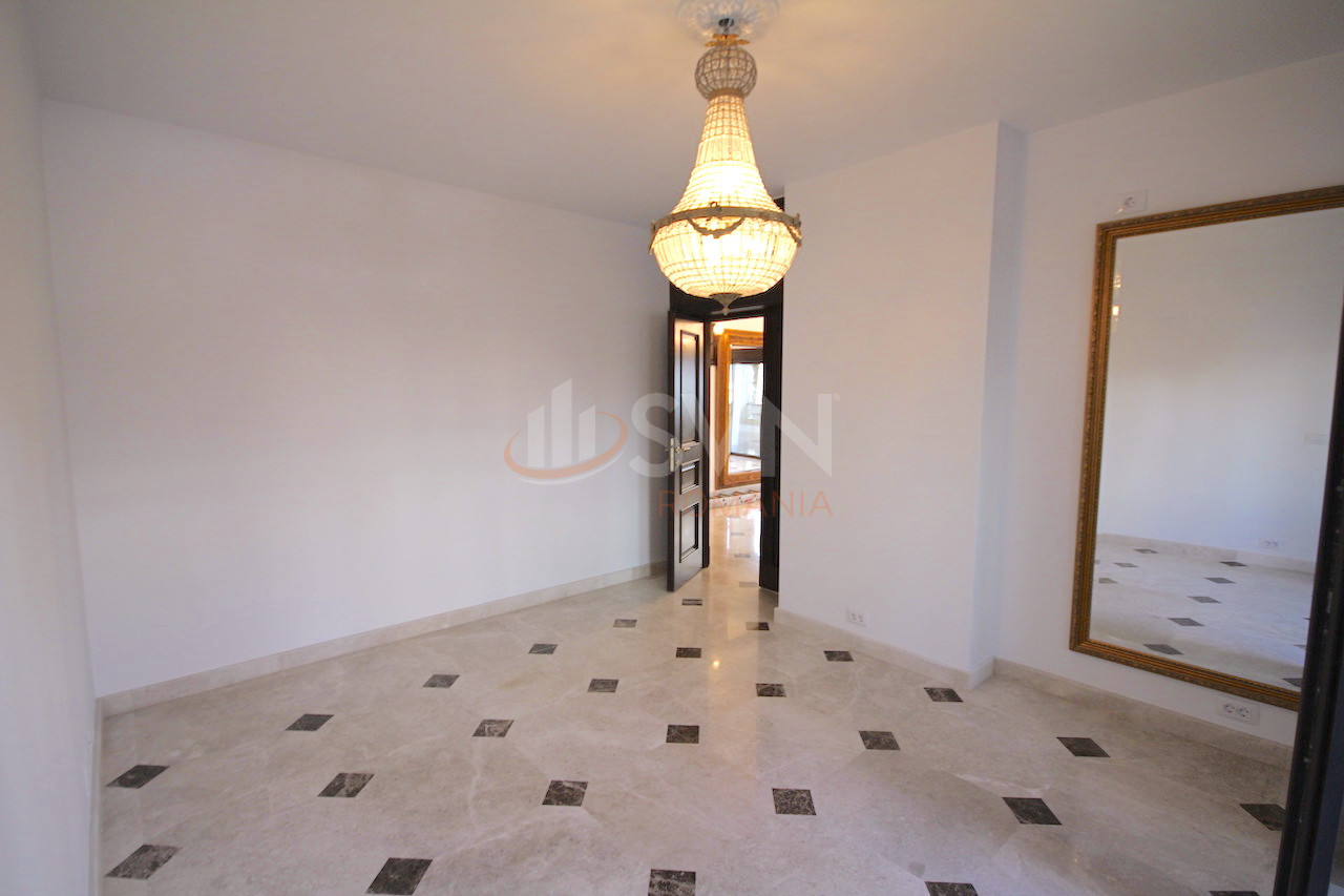 Casa, 6 camere Bucuresti/1 Mai