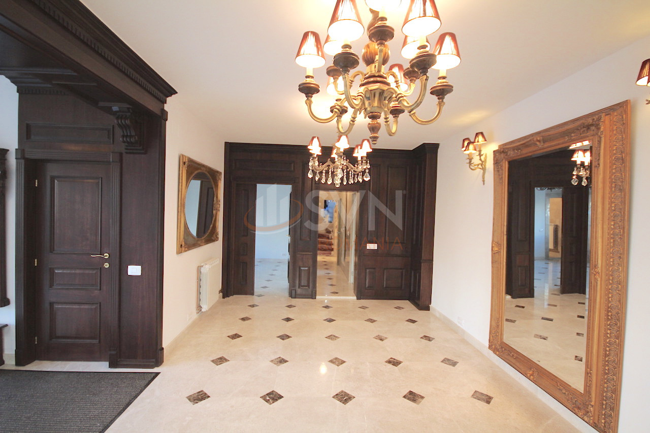 Casa, 6 camere Bucuresti/1 Mai