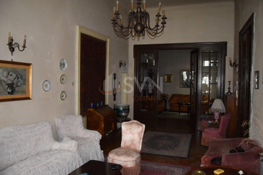 Casa, 6 camere Bucuresti/Armeneasca