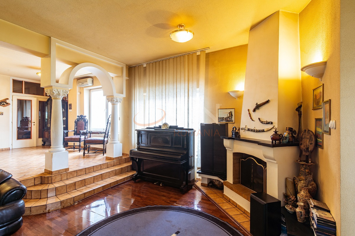 Casa, 6 camere Bucuresti/Unirii (s4)