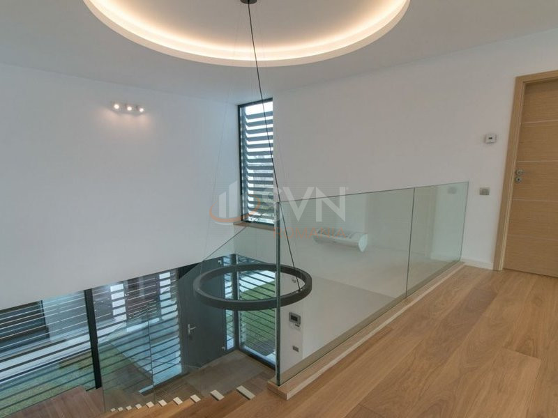 Casa, 6 camere Bucuresti/Baneasa