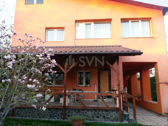 Casa, 6 camere Bucuresti/Straulesti