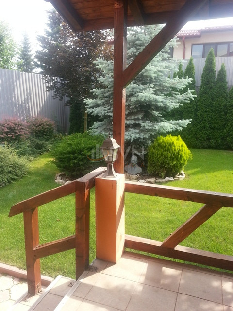 Casa, 6 camere Bucuresti/Straulesti