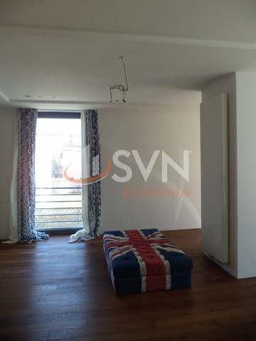 Casa, 6 camere Bucuresti/Bucurestii Noi