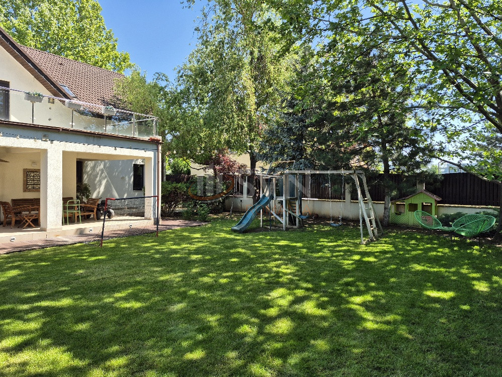Casa, 6 camere Bucuresti/Iancu Nicolae