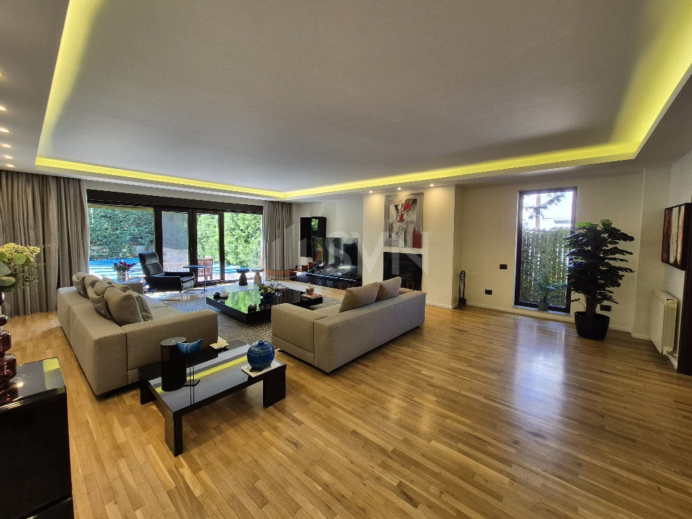 Casa, 6 camere Bucuresti/Iancu Nicolae