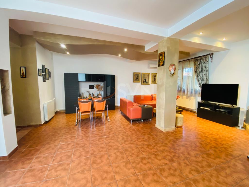 Casa, 6 camere Bucuresti/Bucurestii Noi