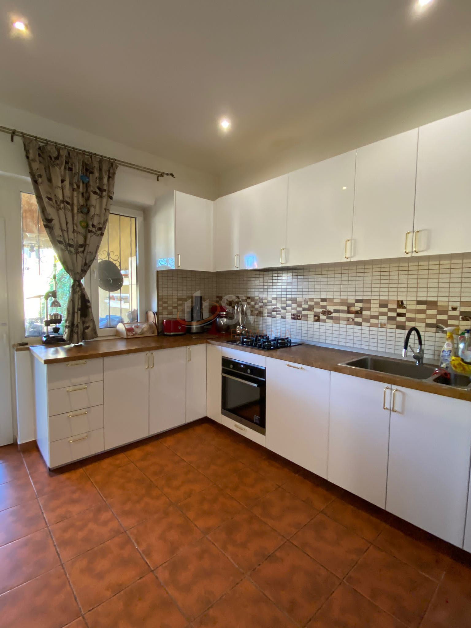 Casa, 6 camere Bucuresti/Bucurestii Noi