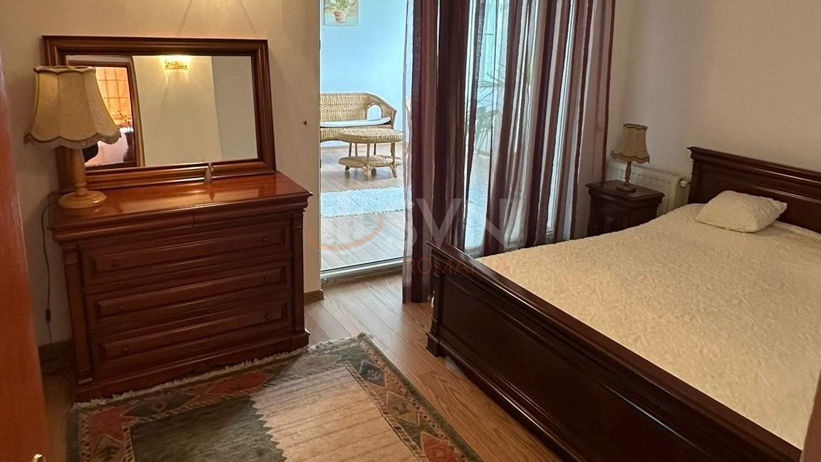 Casa, 6 camere Bucuresti/Pipera