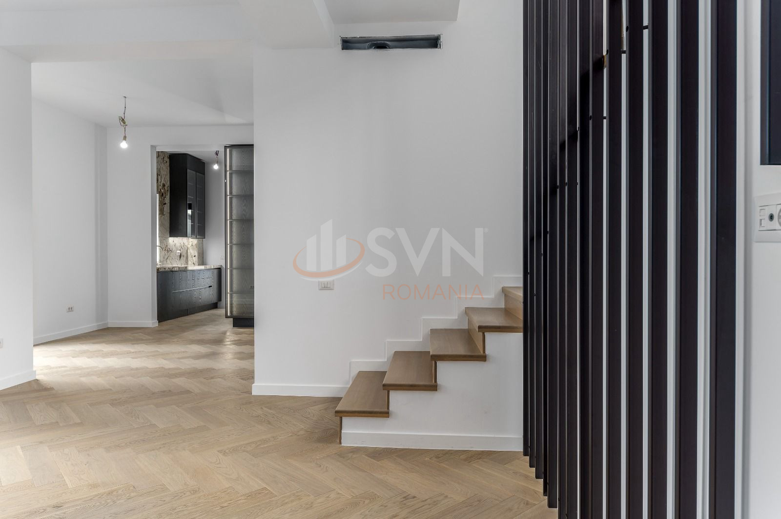 Casa, 6 camere Bucuresti/Iancu Nicolae