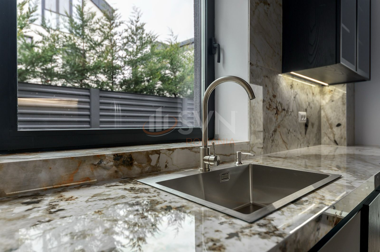 Casa, 6 camere Bucuresti/Iancu Nicolae