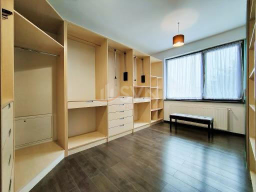 Casa, 6 camere Ilfov/Voluntari