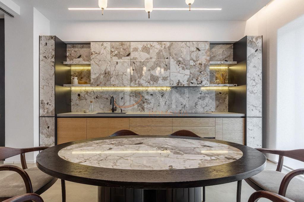 Casa, 6 camere Bucuresti/Pipera