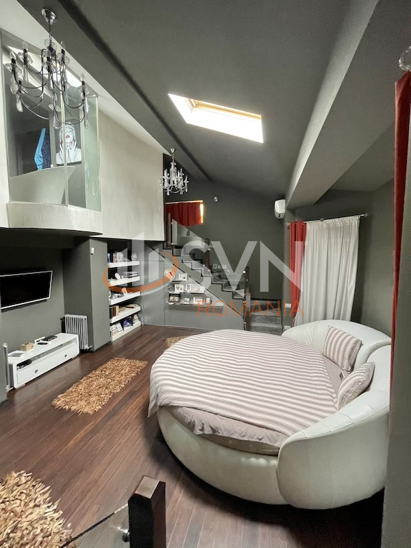 Casa, 6 camere Bucuresti/Domenii