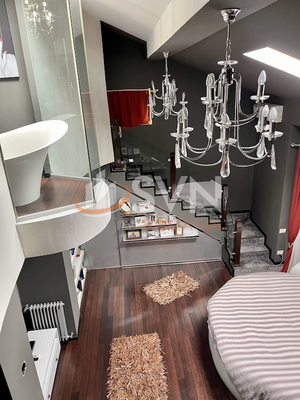 Casa, 6 camere Bucuresti/Domenii