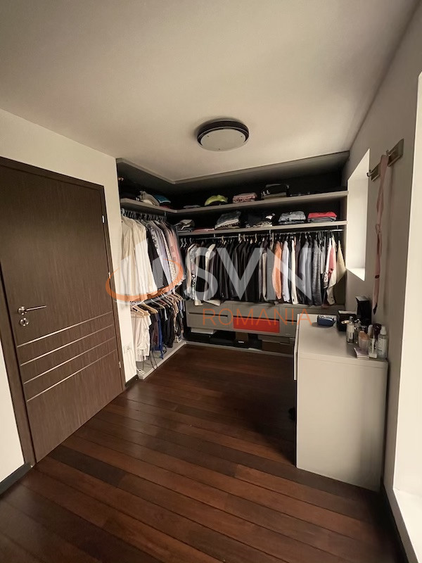 Casa, 6 camere Bucuresti/Domenii