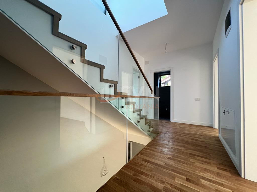 Casa, 6 camere Bucuresti/Pipera