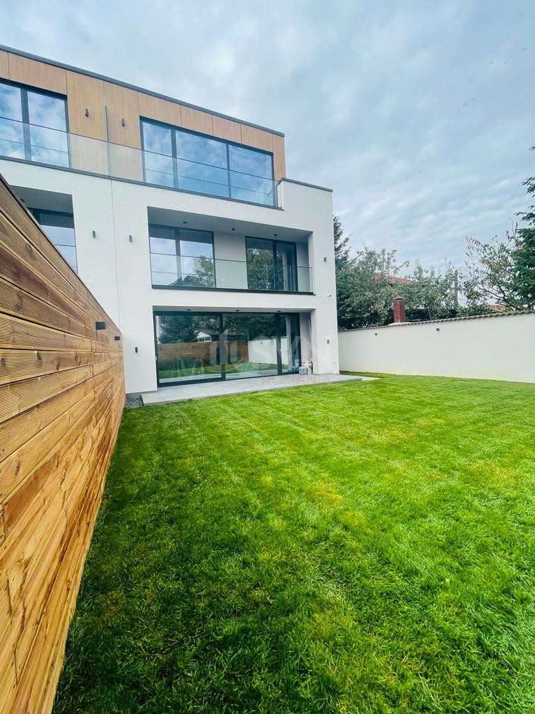 Casa, 6 camere Bucuresti/Pipera