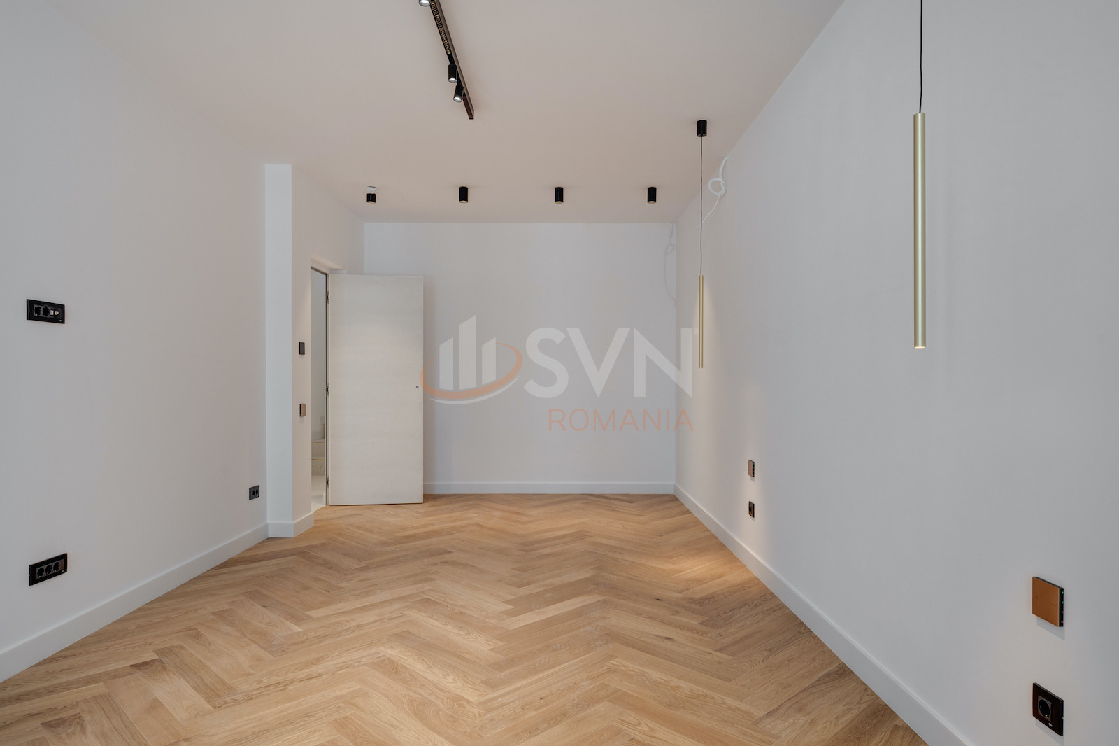 Casa, 6 camere Bucuresti/Iancu Nicolae