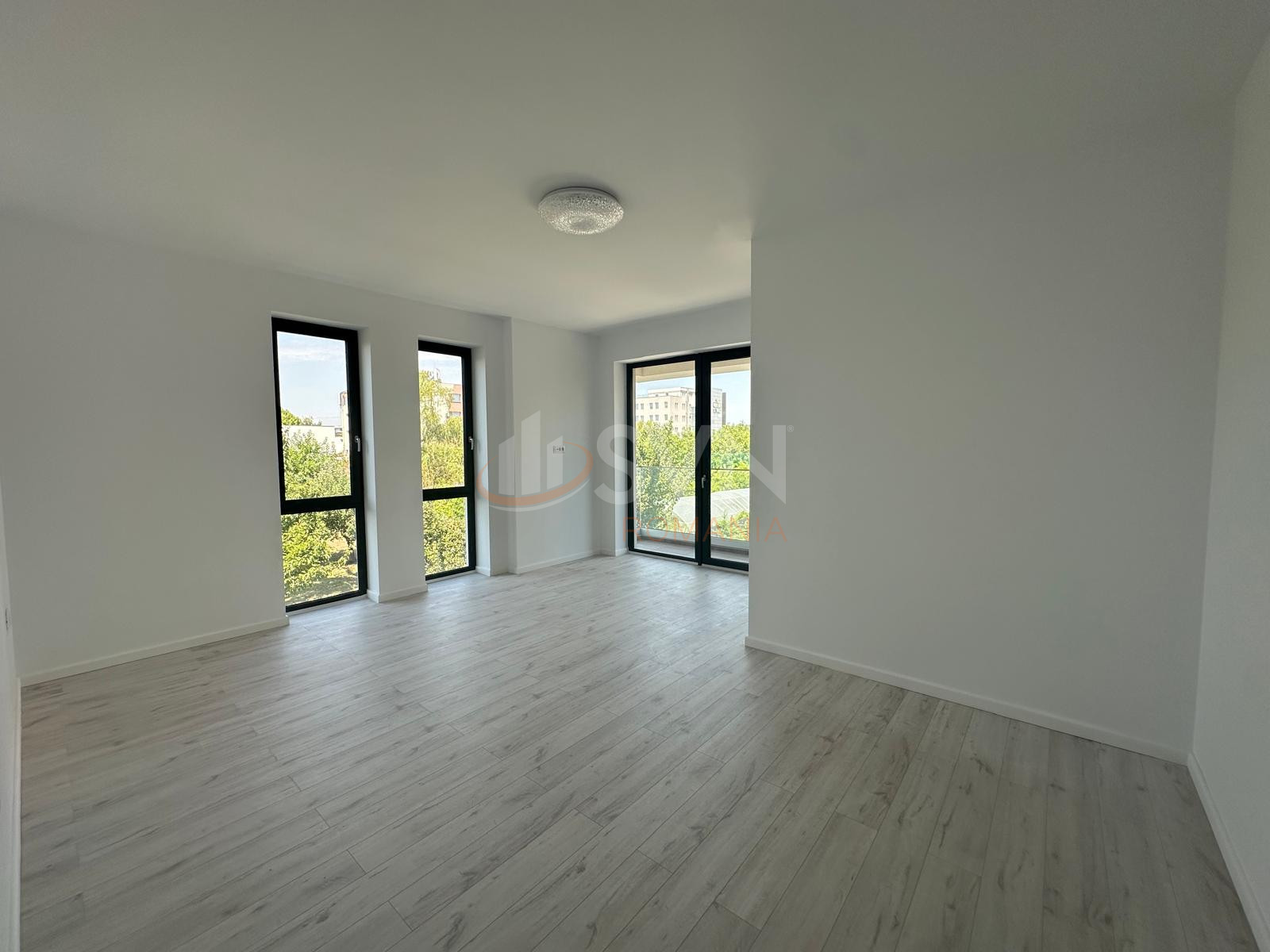 Casa, 6 camere Bucuresti/Iancu Nicolae