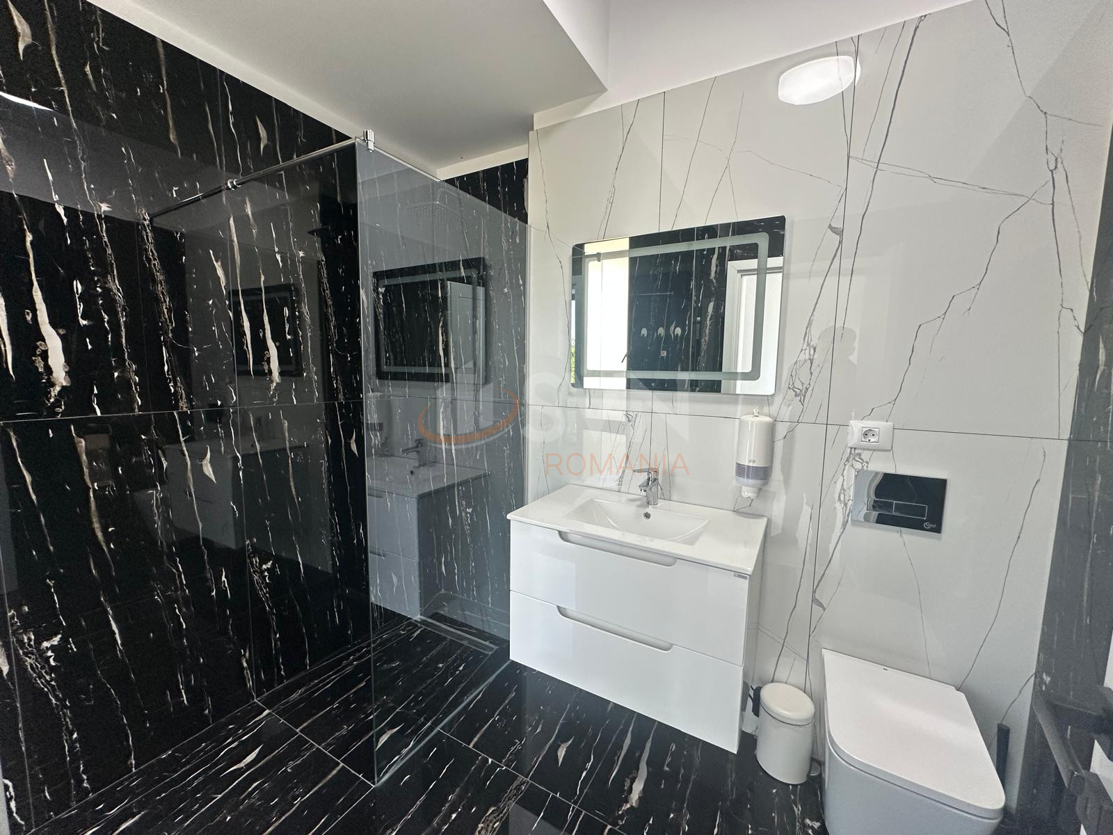 Casa, 6 camere Bucuresti/Iancu Nicolae