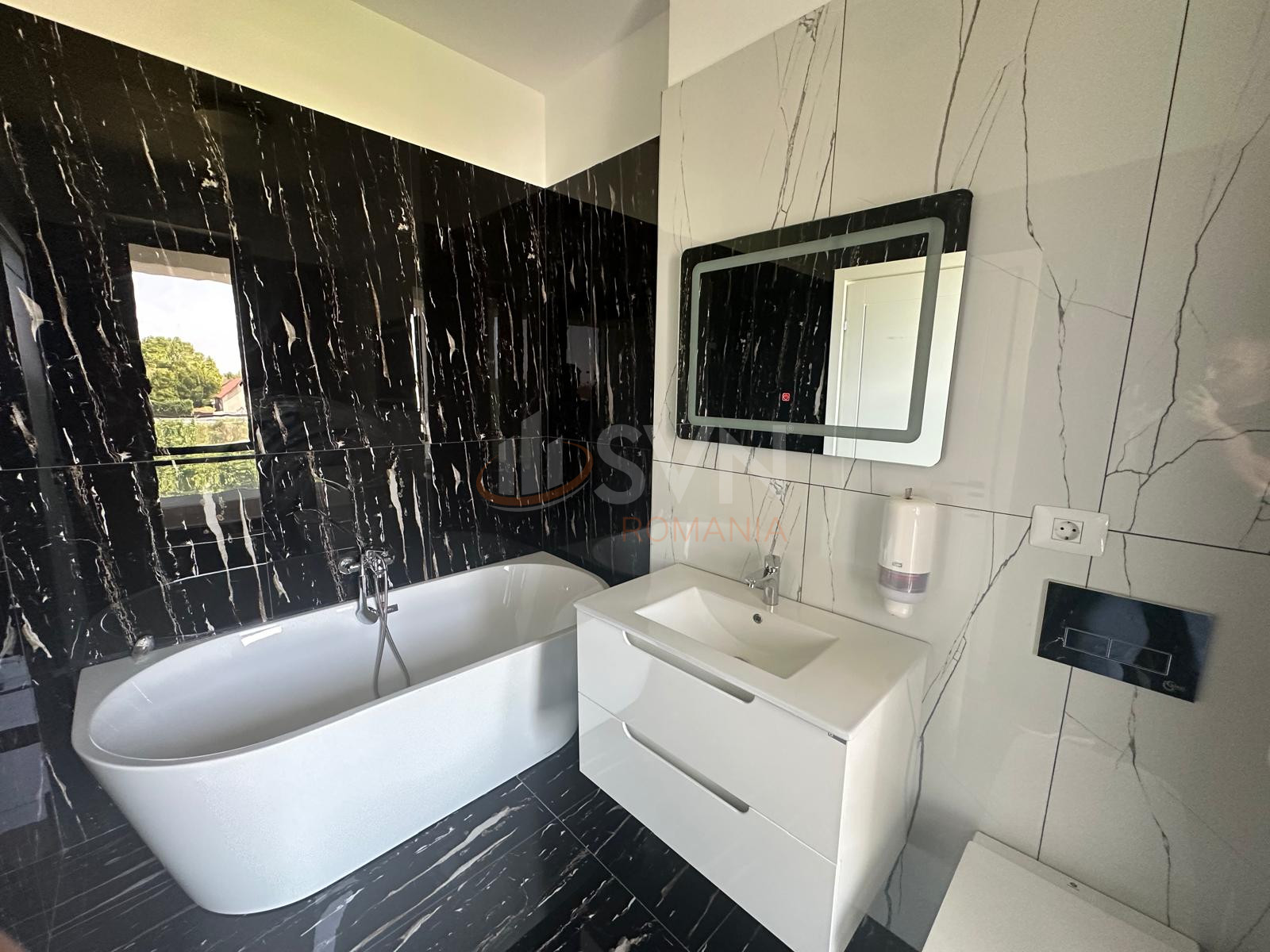 Casa, 6 camere Bucuresti/Iancu Nicolae