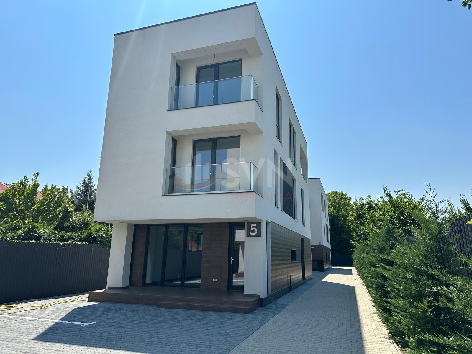 Casa, 6 camere Bucuresti/Iancu Nicolae