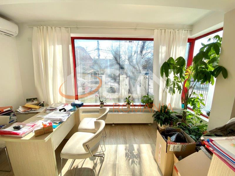 Casa, 6 camere Bucuresti/Vatra Luminoasa