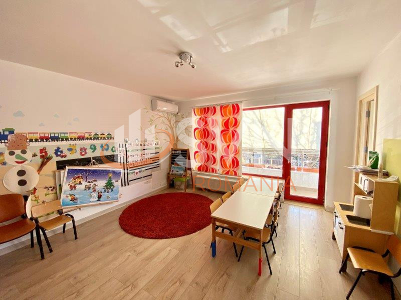 Casa, 6 camere Bucuresti/Vatra Luminoasa