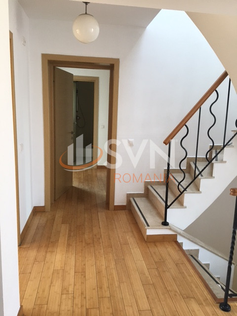 Casa, 6 camere Bucuresti/Pipera