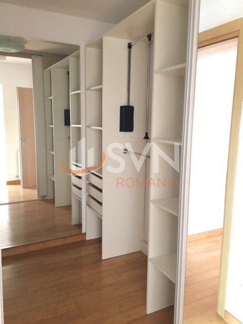 Casa, 6 camere Bucuresti/Pipera