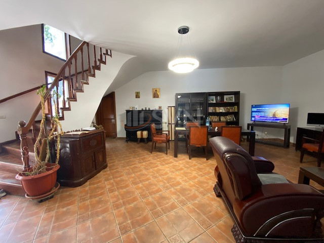 Casa, 6 camere Bucuresti/Brancoveanu