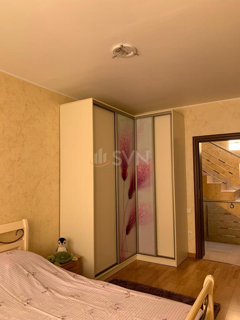 Casa, 6 camere Bucuresti/Piata Alba Iulia