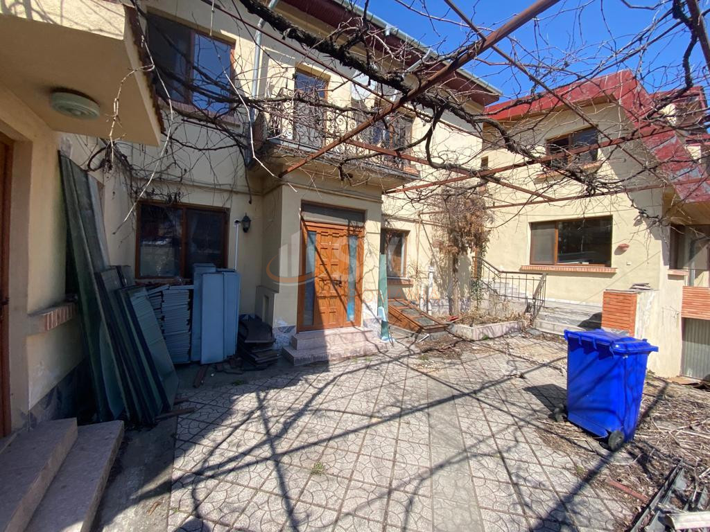 Casa, 6 camere Bucuresti/Dacia