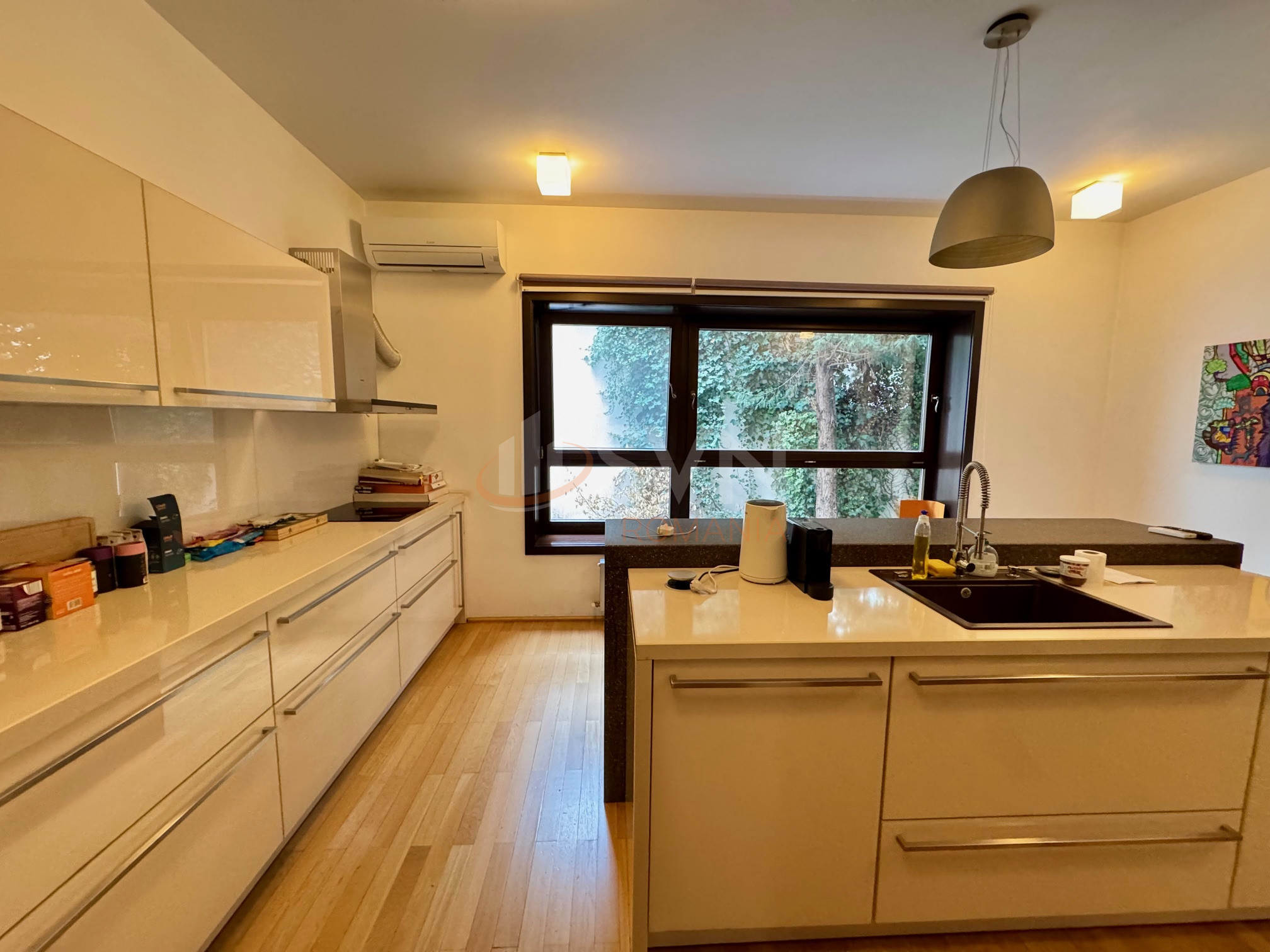 Casa, 6 camere Bucuresti/Calea Calarasilor