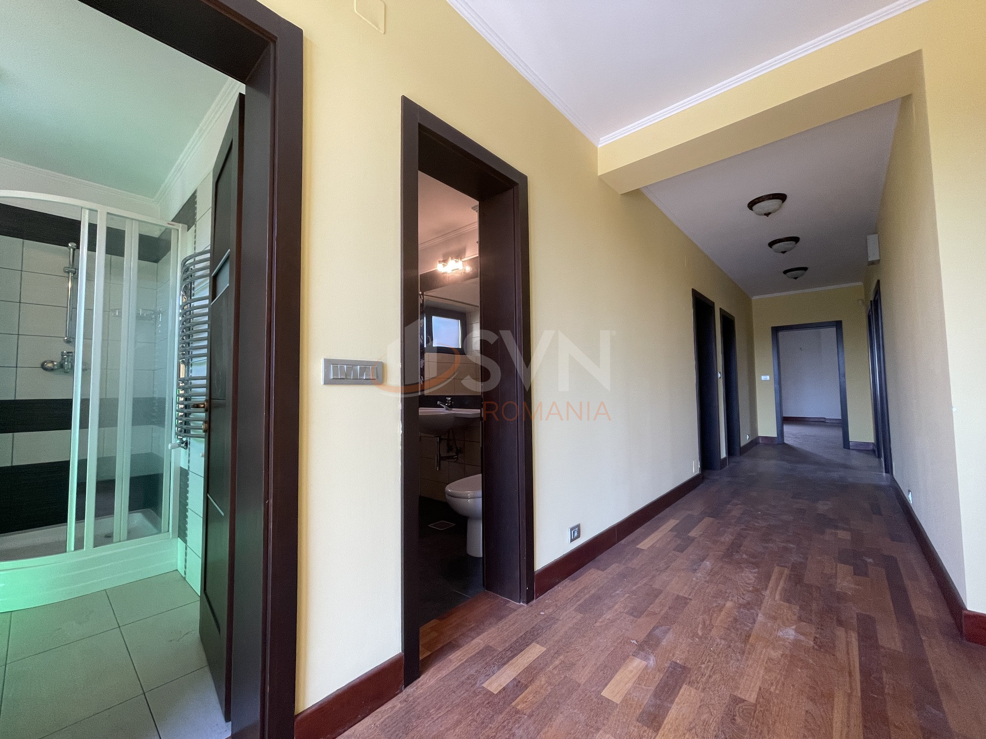 Casa, 6 camere Bucuresti/Sisesti