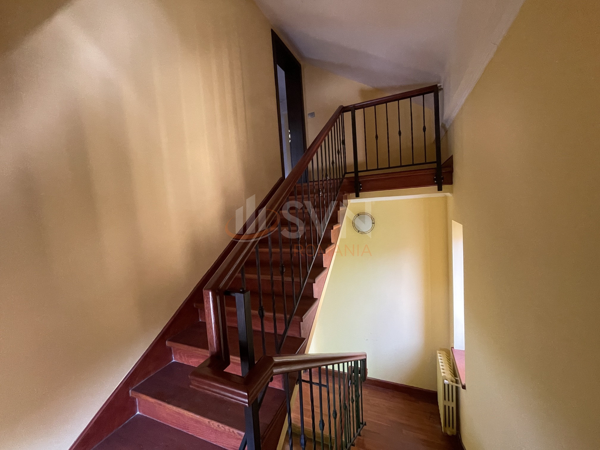 Casa, 6 camere Bucuresti/Sisesti