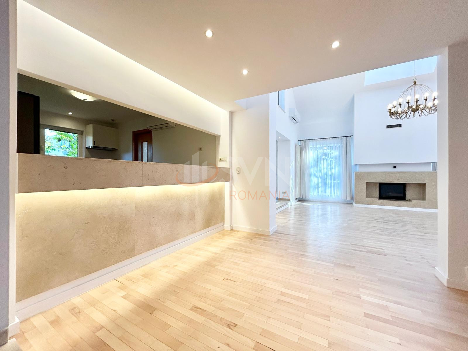 Casa, 6 camere Bucuresti/Iancu Nicolae