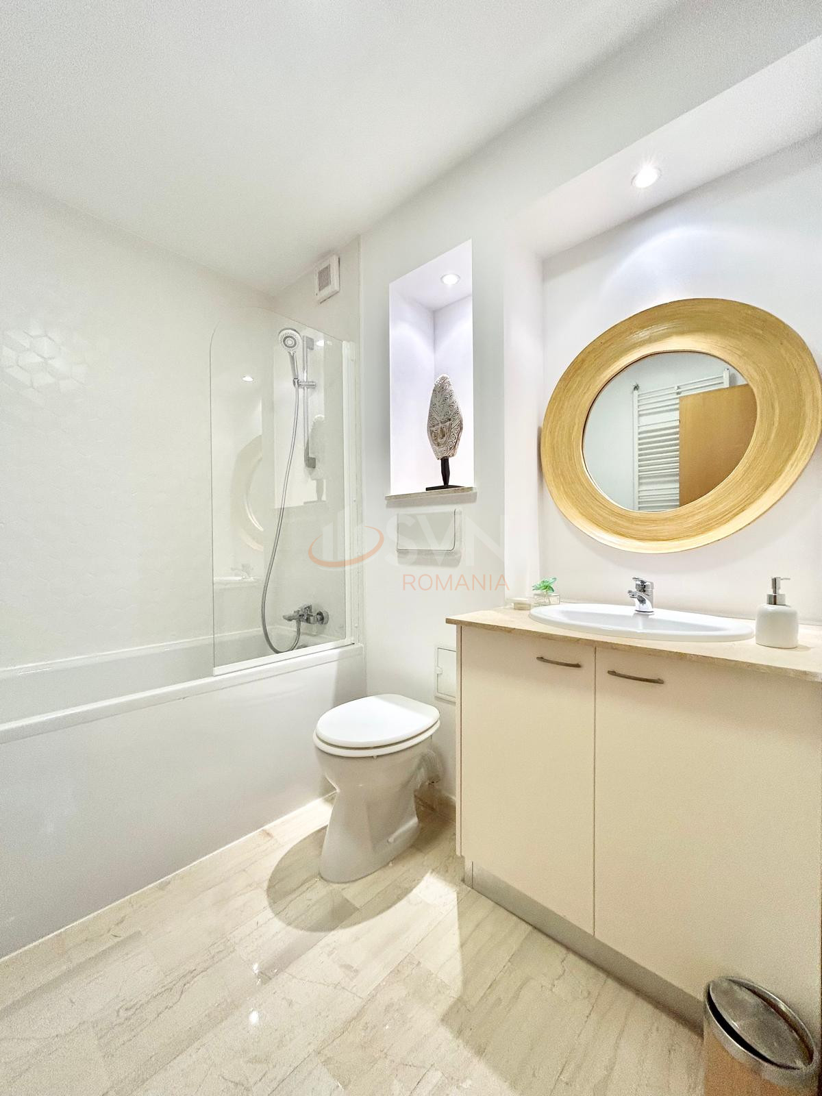Casa, 6 camere Bucuresti/Iancu Nicolae