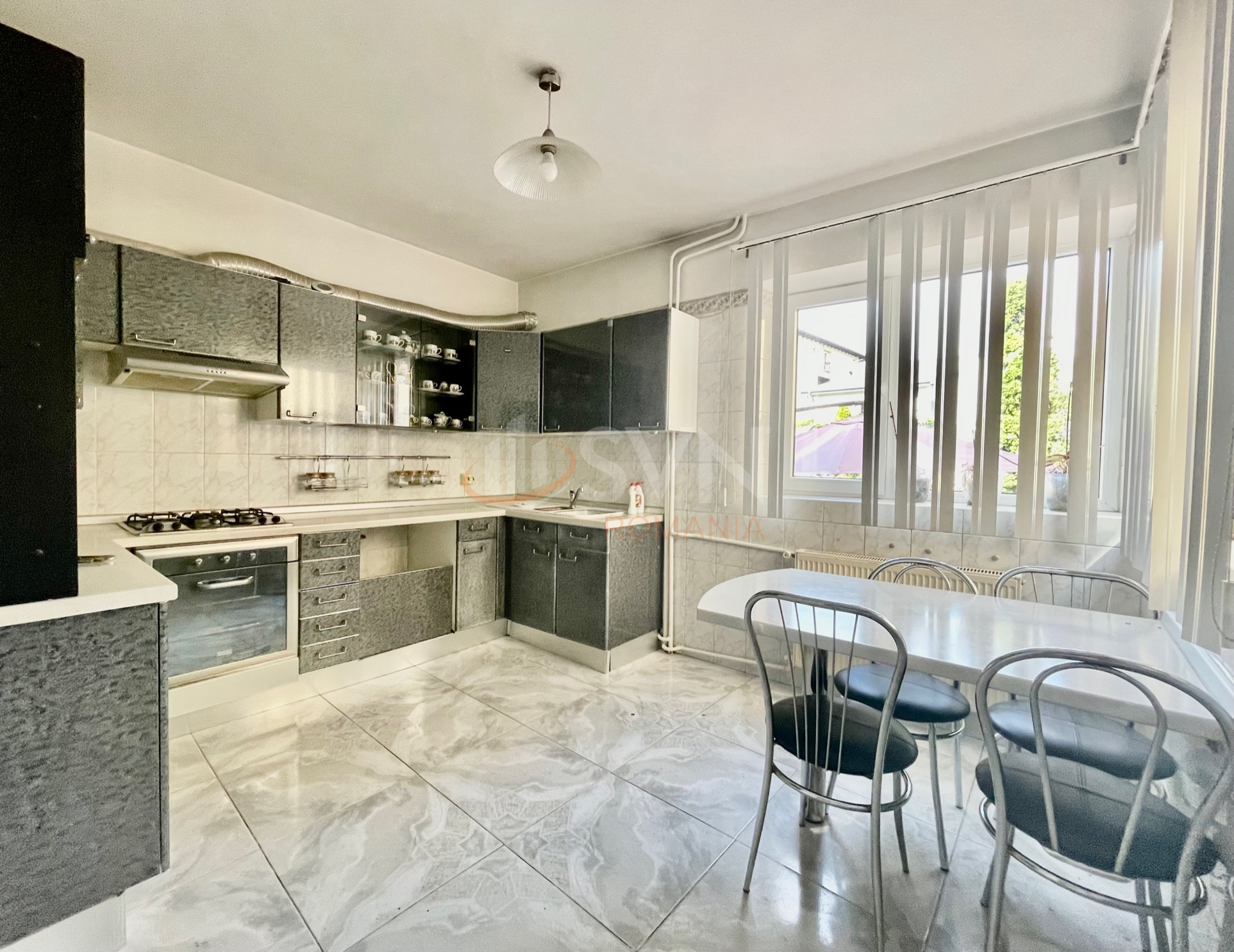 Casa, 6 camere Bucuresti/Calea Calarasilor