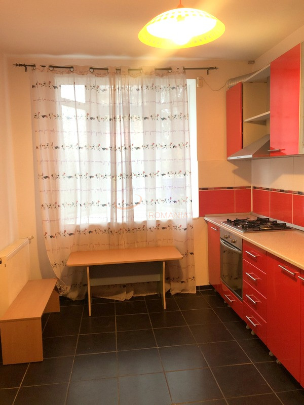 Casa, 6 camere Bucuresti/Domenii