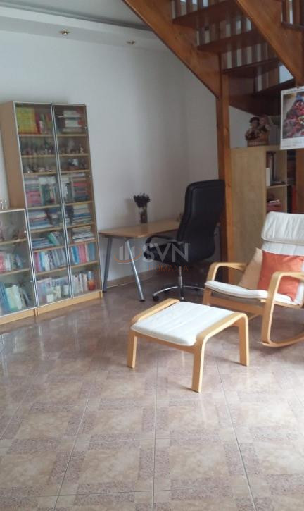 Casa, 6 camere Bucuresti/Jiului