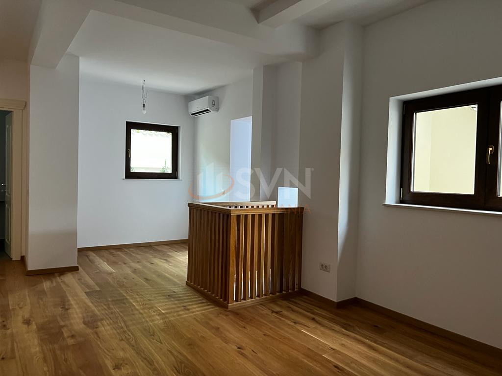 Casa, 6 camere Bucuresti/Primaverii
