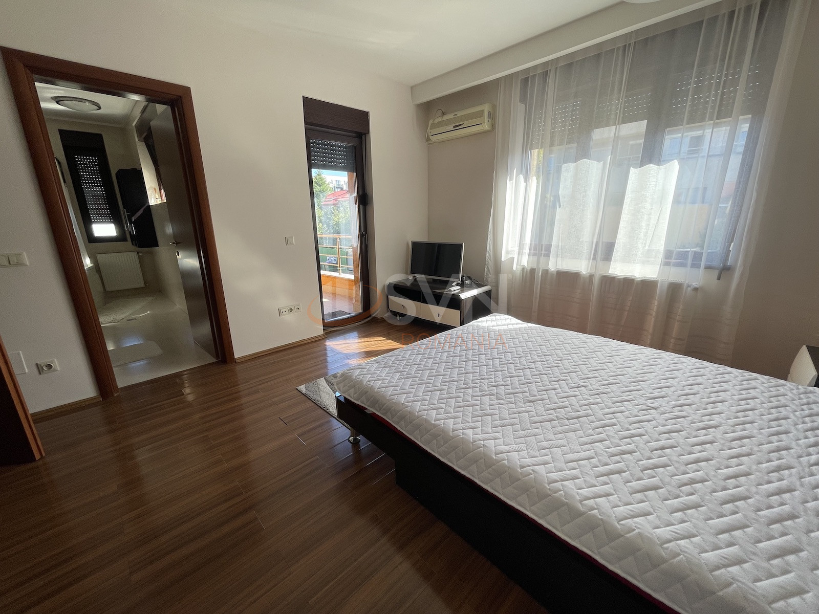 Casa, 6 camere Bucuresti/Sisesti