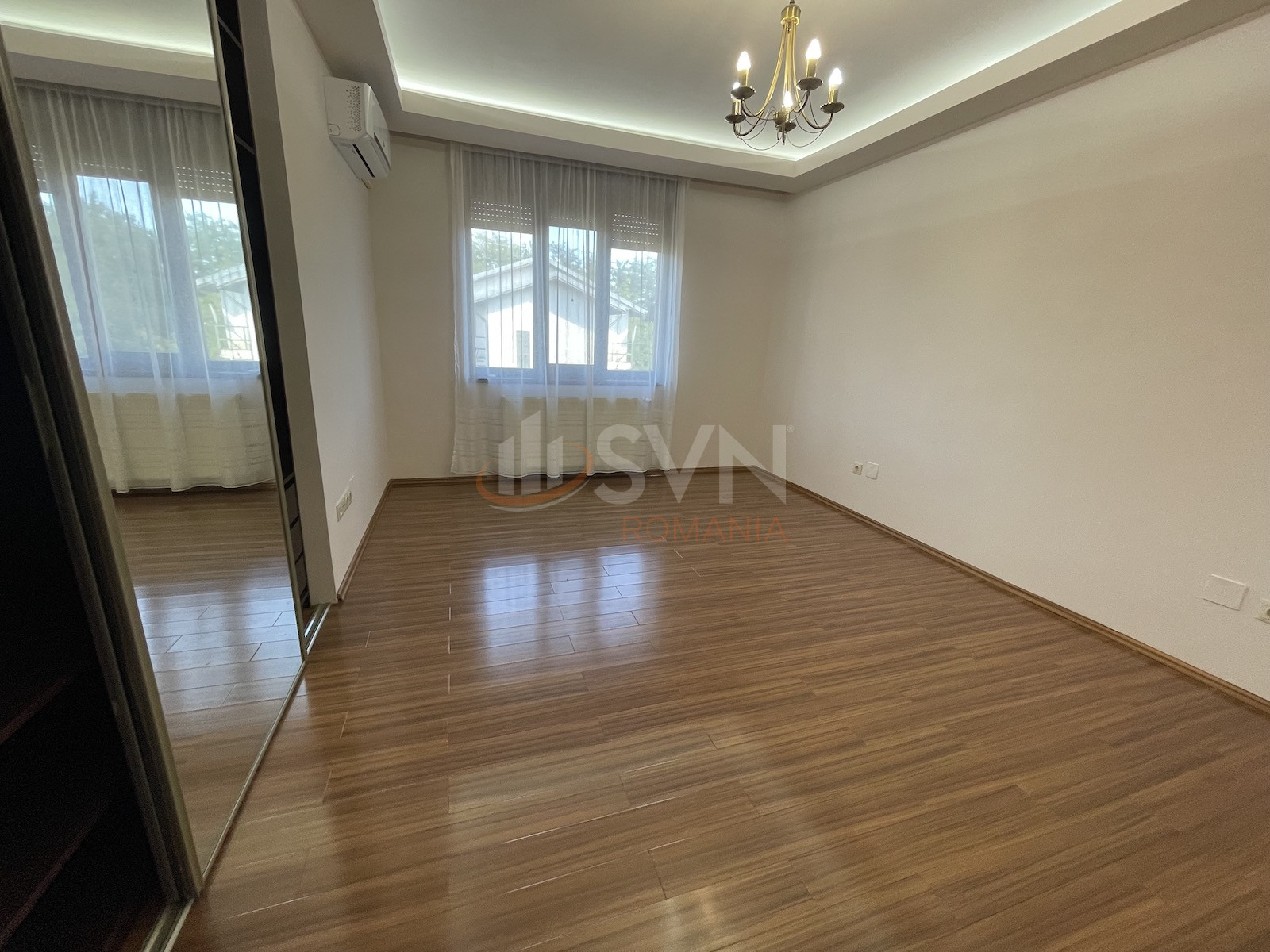 Casa, 6 camere Bucuresti/Sisesti